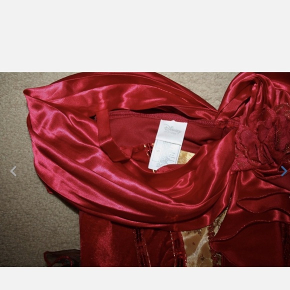 Disney Store Princess Belle Deluxe Holiday Costume Ball Gown Size 5/6 and access - Picture 4 of 12